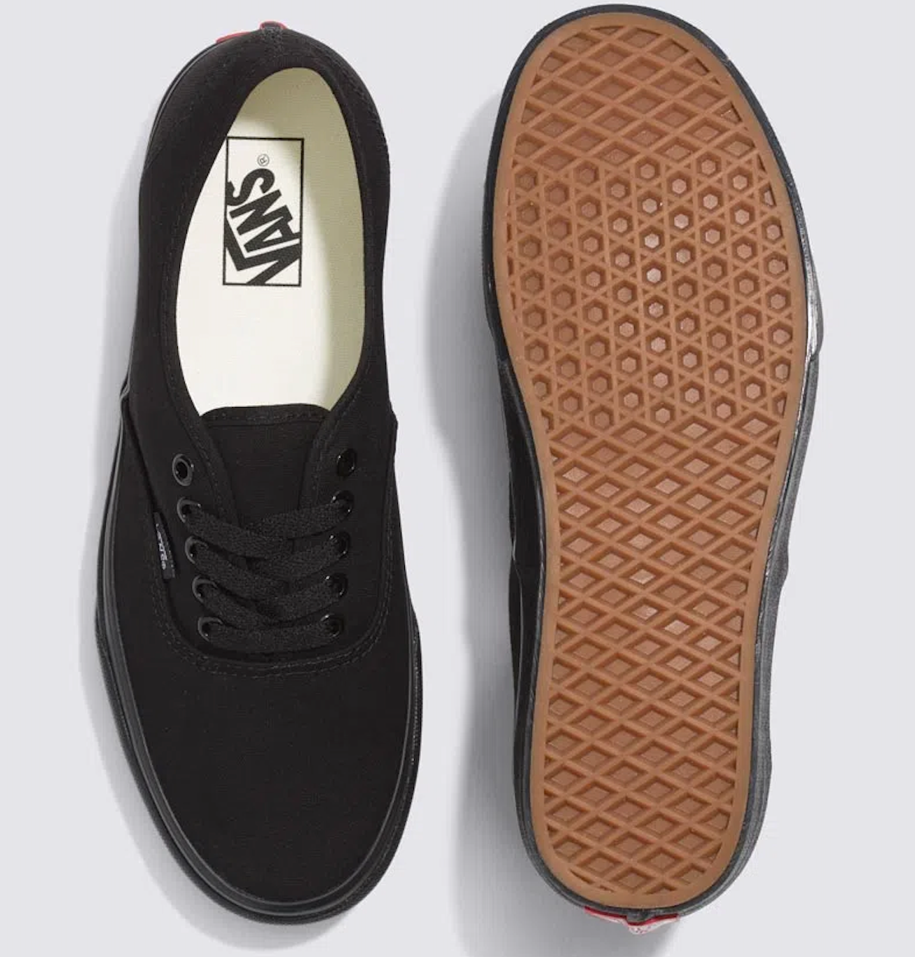 TENIS VANS UNISEX VN000EE3BKA CASSICS AUTHENTIC BLACK